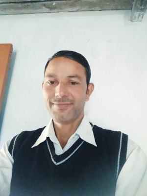भाेला प्रसाद निराैला