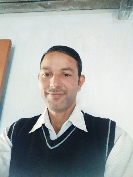 भाेला प्रसाद निराैला