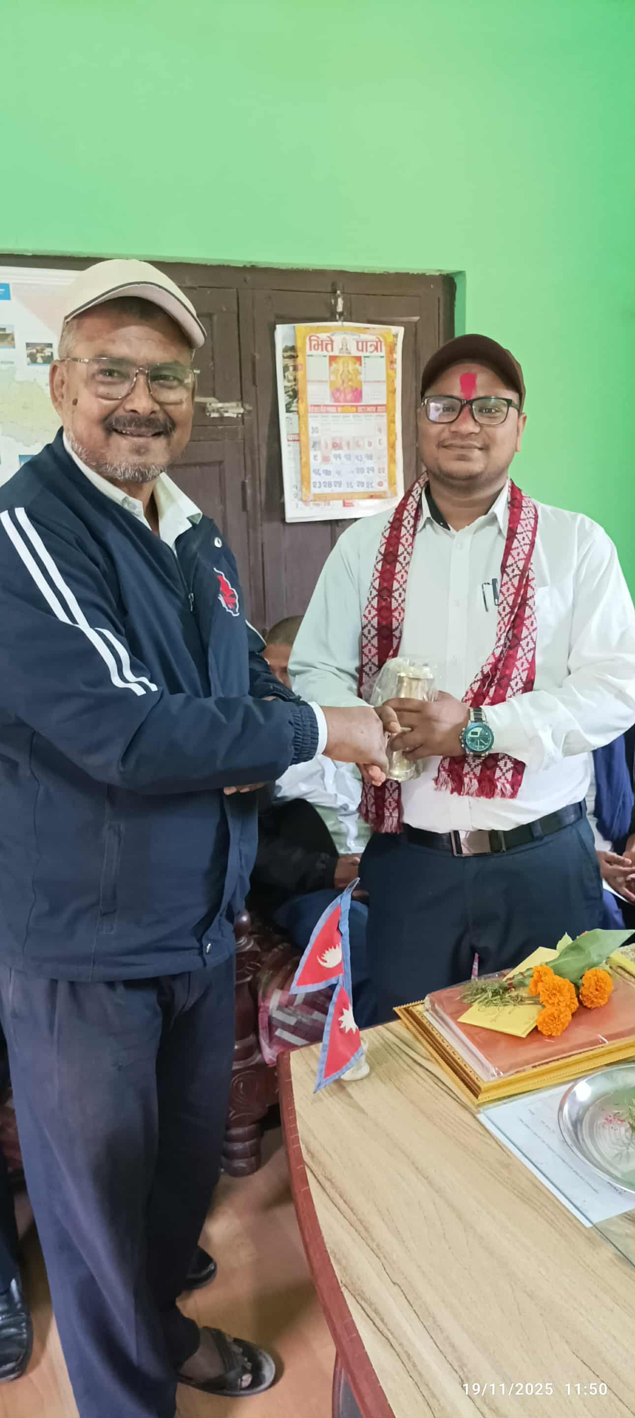 सह लेखापाल श्री कृष्ण प्रसाद सेठकाे विदाई कार्यक्रम ।